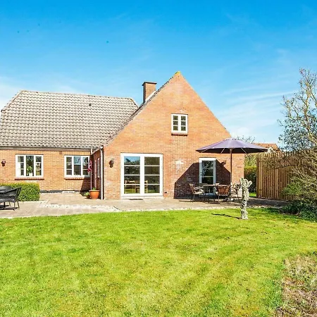 Holiday home Lxxxvi *
