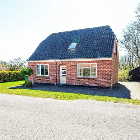 Holiday home Lxxxvi *
