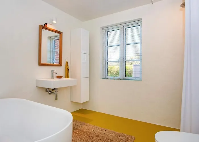 Дом отдыха Charming Village Retreat - By Traum Ulfborg
